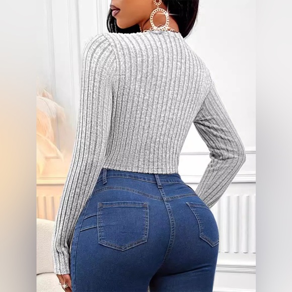 Button Up Round Neck Long Sleeve Cardigan - Picture 2 of 5